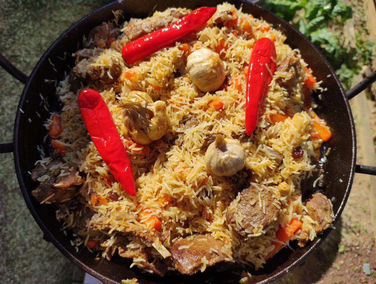 Uzbek Plov in Cauldron